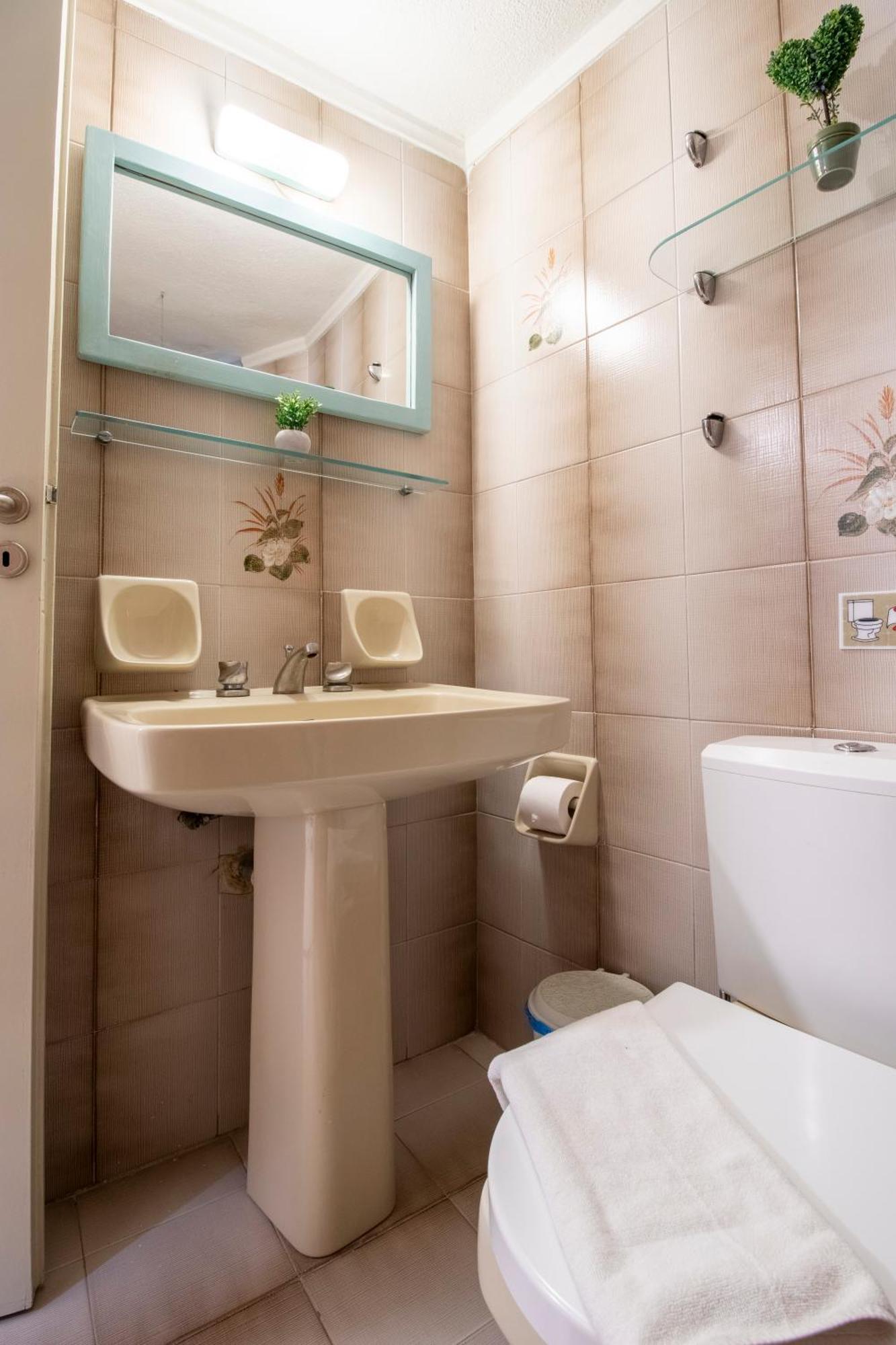 Modern City Apt In The Heart Of Heraklion 外观 照片